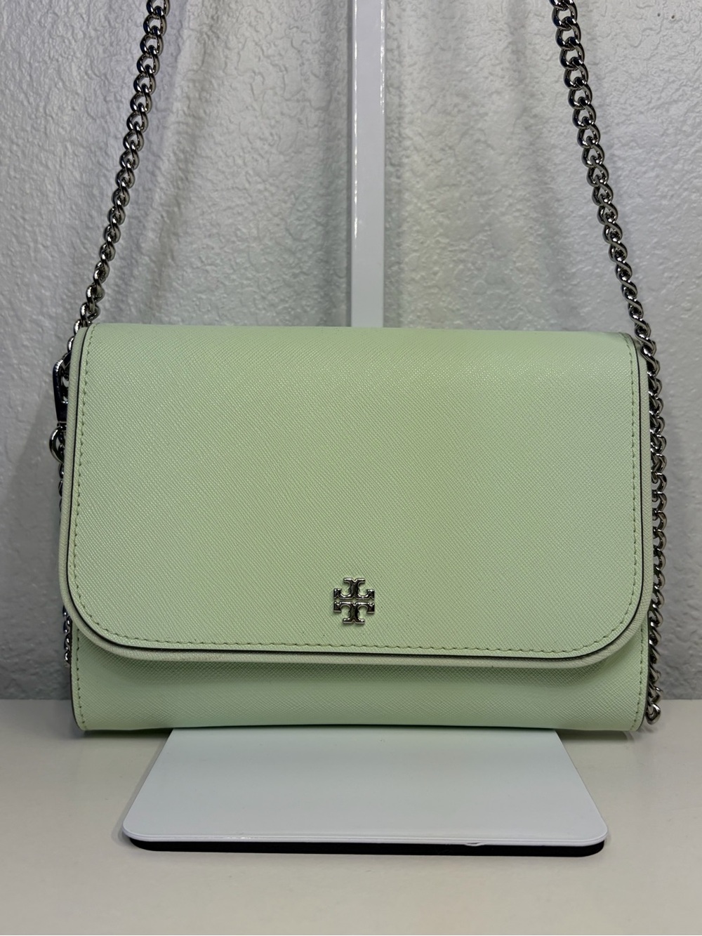 NWOT Tory Burch Candy Mint Lime Emerson Patent Leather Chain Crossbody Wallet